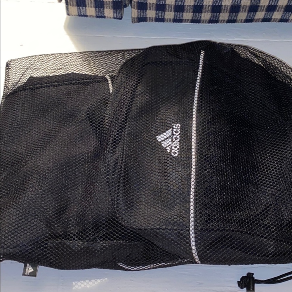 Adidas duffel bag new in bag - Picture 4 of 4